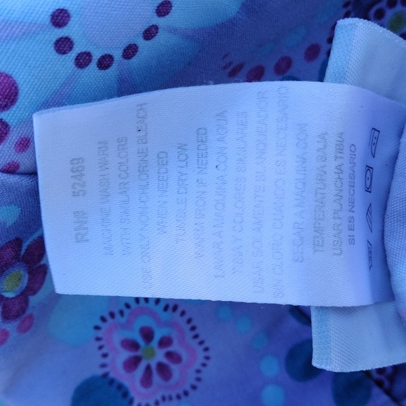 Scrub top - Picture 8 of 8